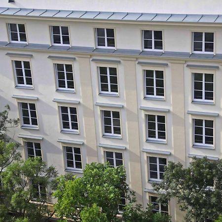 A Pousada Dom Pomocy Studentom Varsóvia Exterior foto