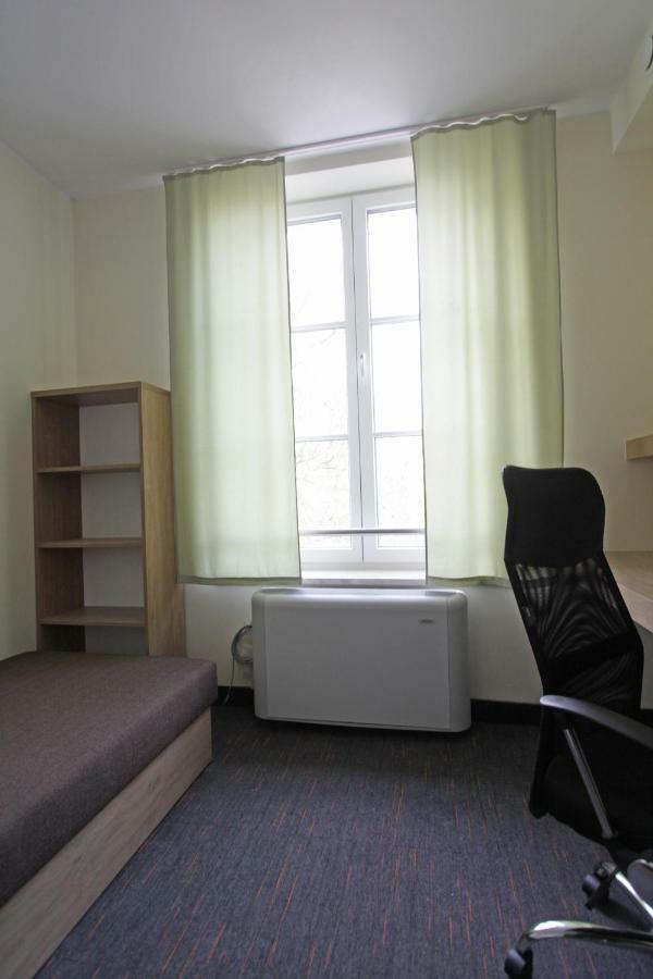A Pousada Dom Pomocy Studentom Varsóvia Exterior foto